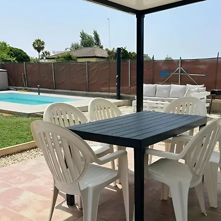 Casa Con Piscina Privada Jardin Y Barbacoa Lugar Tranquilo Hébergement de vacances Conil De La Frontera