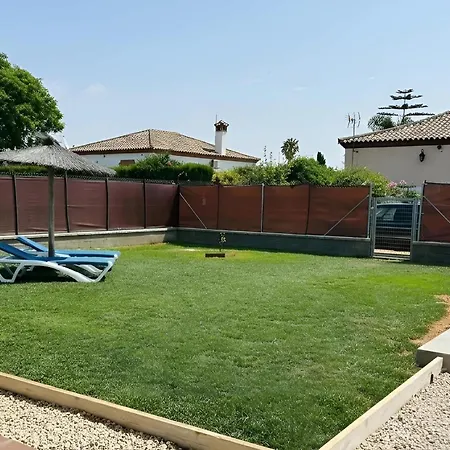 Casa Con Piscina Privada Jardin Y Barbacoa Lugar Tranquilo Dom wakacyjny *