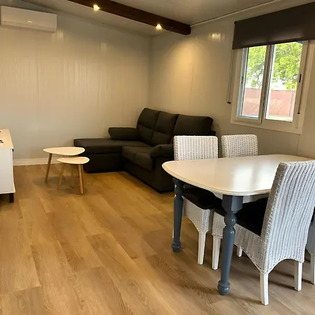 Casa Con Piscina Privada Jardin Y Barbacoa Lugar Tranquilo *