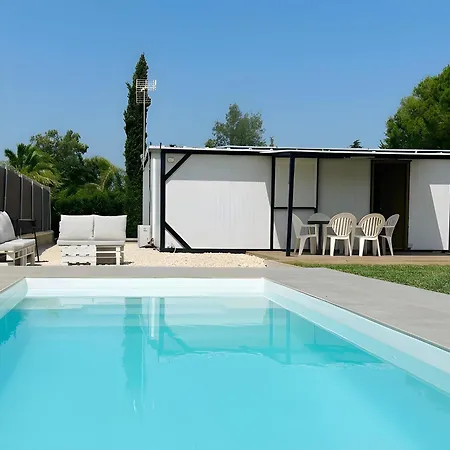 Casa Con Piscina Privada Jardin Y Barbacoa Lugar Tranquilo *